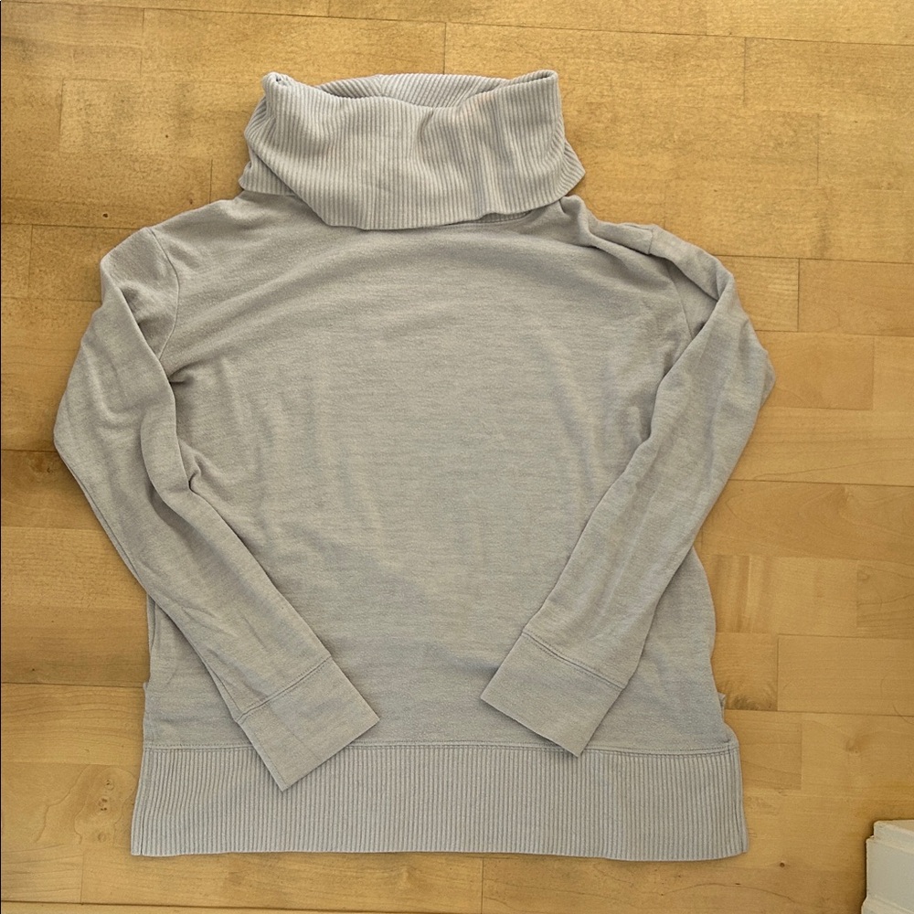GAP Light Gray Cowl Neck Sweater Top